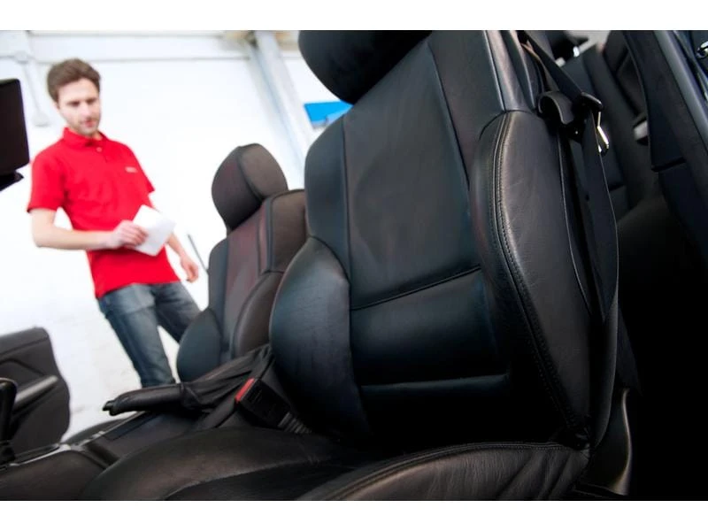 Sonax Lederpflege PREMIUM CLASS Set, 750 ml 2 Sonax Lederpflege PREMIUM CLASS Set, 750 ml – Bild 2