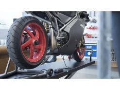 Ctek Batterieladegerät CT5 Powersport -Fahrzeug Verkaufsladen 243203275 xxl