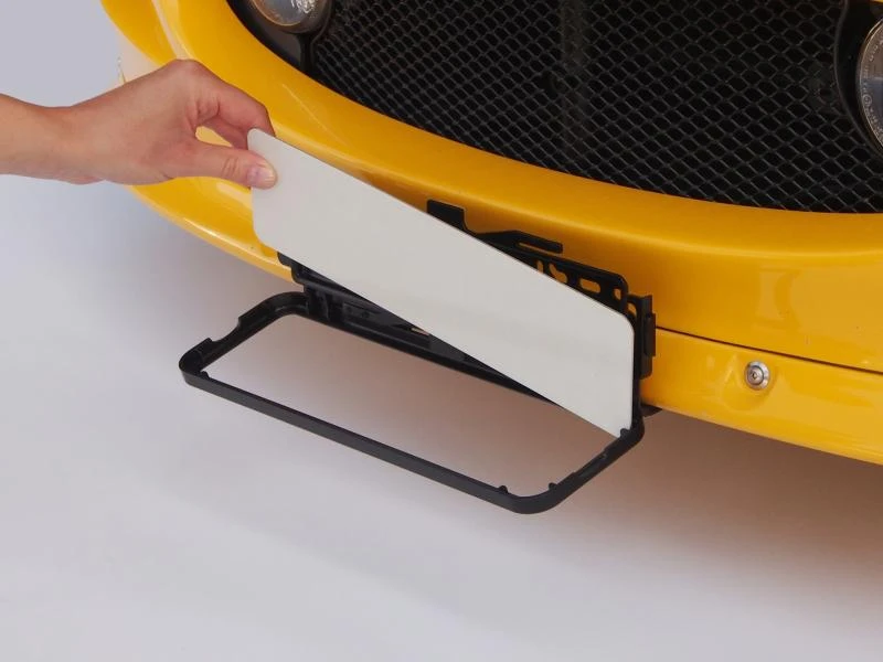 EASYKLICK Kennzeichenhalterset lang, Karbon 5 EASYKLICK Kennzeichenhalterset lang, Karbon – Bild 5